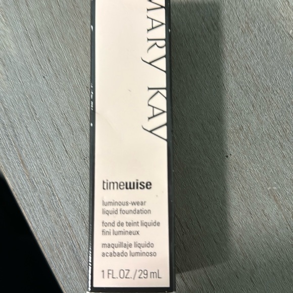 Mary Kay Other - NIB Mary Kay Ivory 4